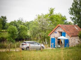 Cabane à Mémé, hôtel à Cosnac