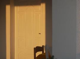 Guest House by Roni, hotel v destinaci Durrës