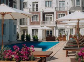 Lamer Sea Breeze Resort, hotel v mestu Baku