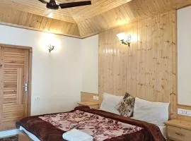 Manali luxury boutique Hotel with view