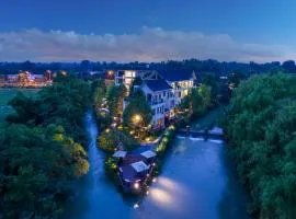 Chengdu Flowing Strings peninsula boutique hotel-Orange Guitar Museum