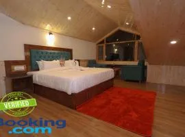 Hidden Heaven Waterfall view