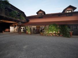 Green Escape garni hotel, hotel v destinaci Postojna