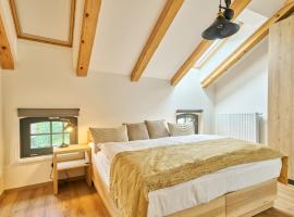 Apartment Luxury Mountain Attic by Interhome, hotel v Černém Dole