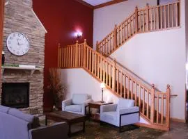 Canby Inn and Suites