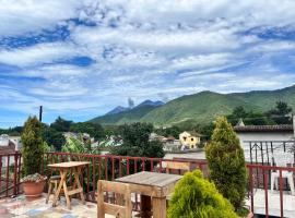 Antigua Guatemala में, होटल Jireh