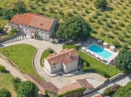 San Tomasini Heritage Hotel & Wedding Venue