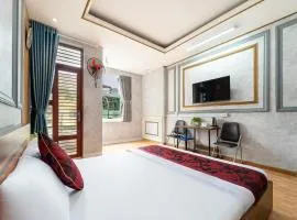 Kings Hotel In City Central