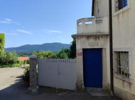 Hiša Šucarija, hotel v destinaci Dutovlje