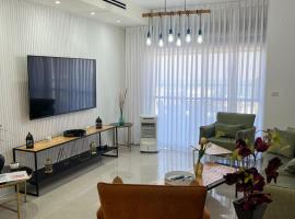 Kineret sheli- 4Bedrooms luxury apartment with stunning lake view, ξενοδοχείο σε Τιβεριάδα