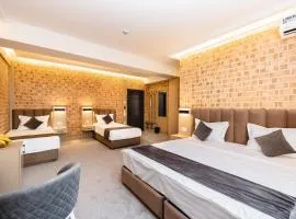 Art Air Hotel