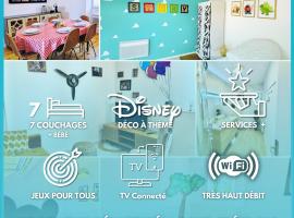 Maison WonderLodge - Déco Disney - Jeux pour tous - Proche Disney et Paris, hotel in Bussy-Saint-Georges