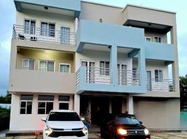 Ocean Mist Suites, ξενοδοχείο σε Arnos Vale