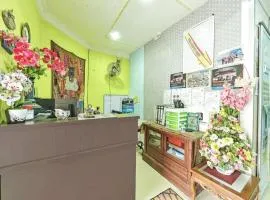 OYO 90740 Paddington Lodge