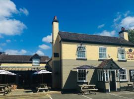ROYAL OAK、Kinnersleyのホテル