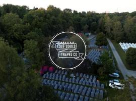 Løst Souls Oktoberfest Campsite basic package, hotel in Munich