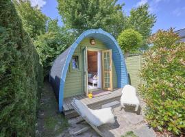 Tiny House Jet, hotel en Goedereede