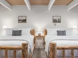 Mountain Nook CN Lodge #4