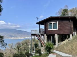 The Little Cabin in Shodoshima -小豆島 山小屋 リトルキャビン-, hotel v destinaci Šódošima