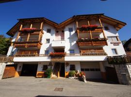 A picture of the hotel: Gasthof La Pli Apartments
