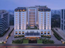 Pullman Chennai Anna Salai - Premium Brand By Accor, hotel in Chennai