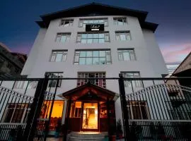 Collection O Rajbagh