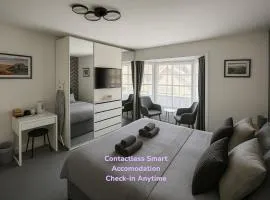Great Georges Retreat Central Weymouth Beach Contactless Smart Accommodation