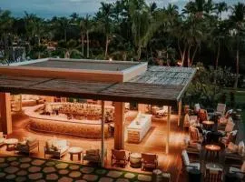 Mauna Lani, Auberge Resorts Collection