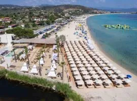 Linari Sea & Suites