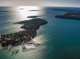 Sailboat on the sea, hotel en Medulin