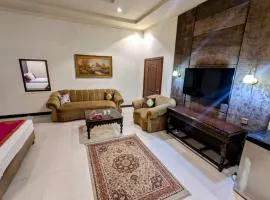 shelton guest House