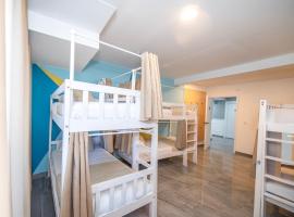 Kenza Plage Hostel, hotel v destinaci Alicante