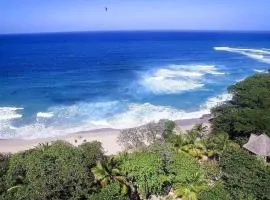 Perla Marina Encuentro Surf Beach Ecolodge Kite Cabarete by BTC Group Crypto