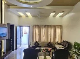 Ojas Luxury and Peaceful Hotel