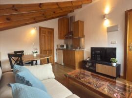 Explora Sierra de Madrid, hotel in Lozoya