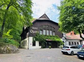 Hotel Opera