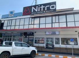 NITRO PIERhostel, hotel in Ko Tao