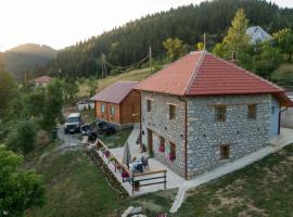 Kula 1960 Stone House, ξενοδοχείο σε Rožaje