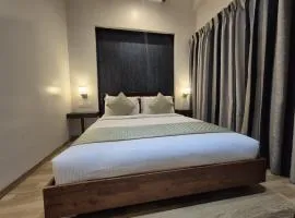 R D Hotels HSR