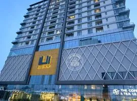 Sky Heights Residency-Premium Stays Facing Centaurus Mall