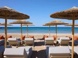 Golden Milos Beach Ηouse by Domotel