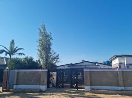 Kalebalika Meanwood KKIA Apartments, hotel in Chongwe
