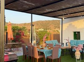 Seventies السبعينات, hotel in Sawdāʼ