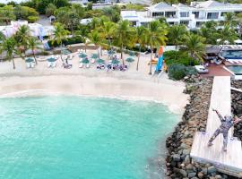 Hodges Bay Resort & Spa, an HQ Luxury Resort & Residences，位于圣约翰斯的酒店