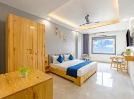 Hotel Zest Near IGI Airport