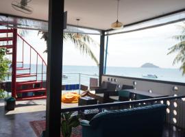 Scuba Square Hostel, hotel in Koh Tao