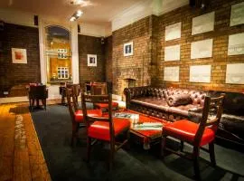 Kellys Hotel