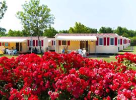 Mobilehomes in Sirmione - Gardasee 22177, hotel in Sirmione