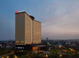 Kochi Marriott Hotel, LuLu International Shopping Mall: Koçi şehrinde bir otel