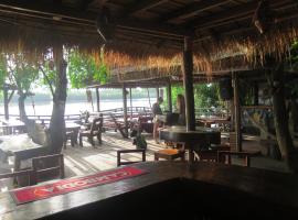 A picture of the hotel: Naga House Kampot